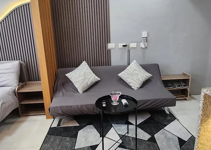 Ohhlala Cozy Corner At Royal Oceancrest Mactan Lapu-Lapu City