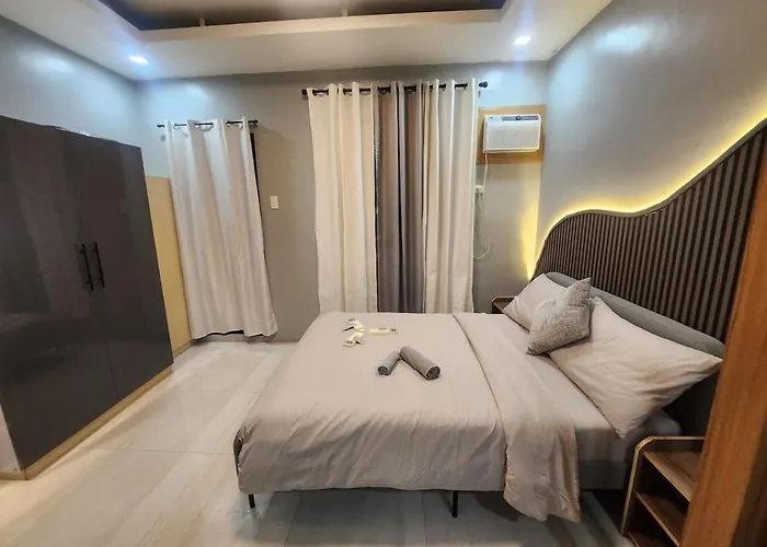 Ohhlala Cozy Corner At Royal Oceancrest Mactan 4*
